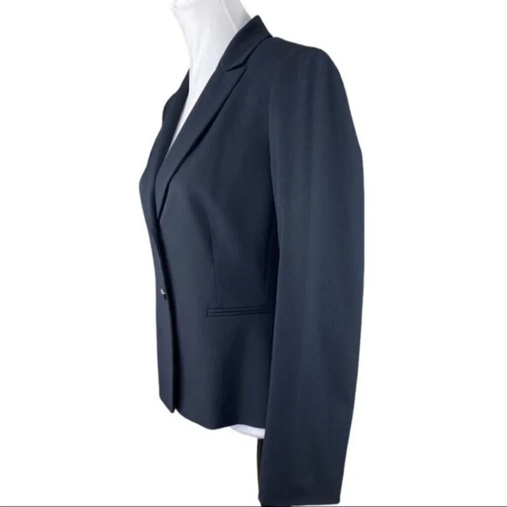 Tahari Arthur S Levine Women Navy Blue Pinstripe Two Button Blazer Jacket Size 8